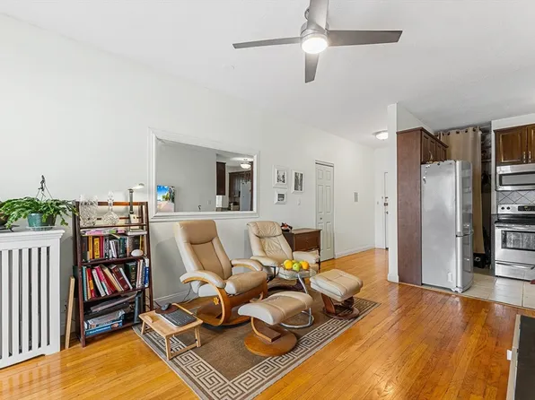313 Summit Ave APT 2, Brighton, MA 02135
