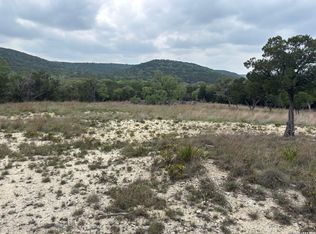 595 Canyon Frst #10, Helotes, TX 78023