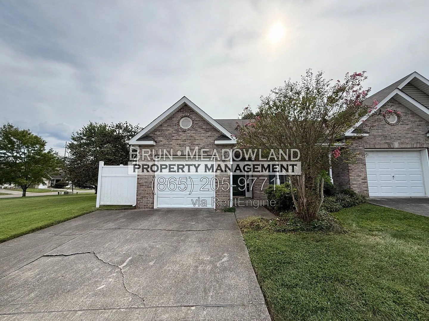 2 bed, 2.0 bath, 1275 sqft, $1,950 — Photo 2