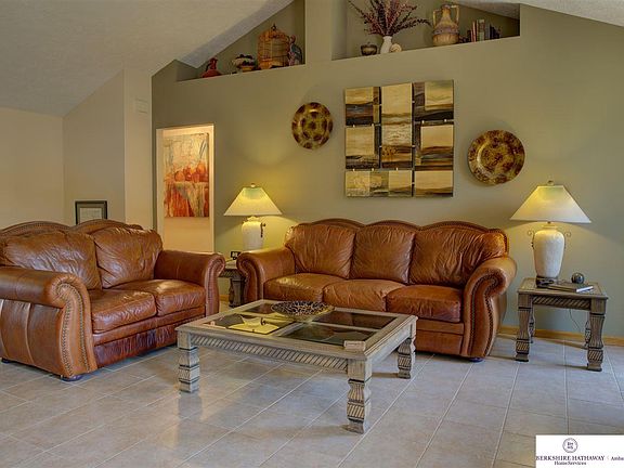 4th image of 4447 S 173rd St
