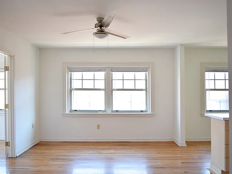 Dining/Living room