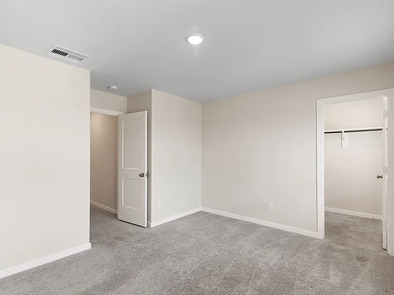 5811 Quest Valley — Photo 29