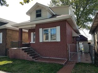 7507 W Addison St, Chicago, IL 60634