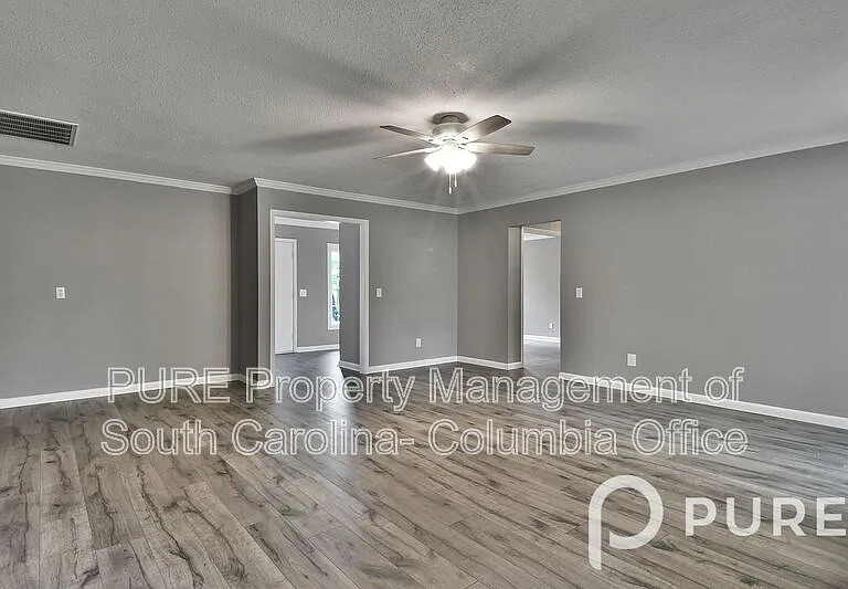 3 Village Ct — Photo 18