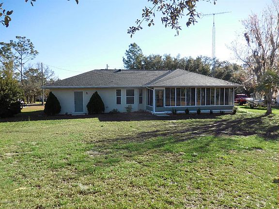 3rd image of 1080 NE 155th Ct