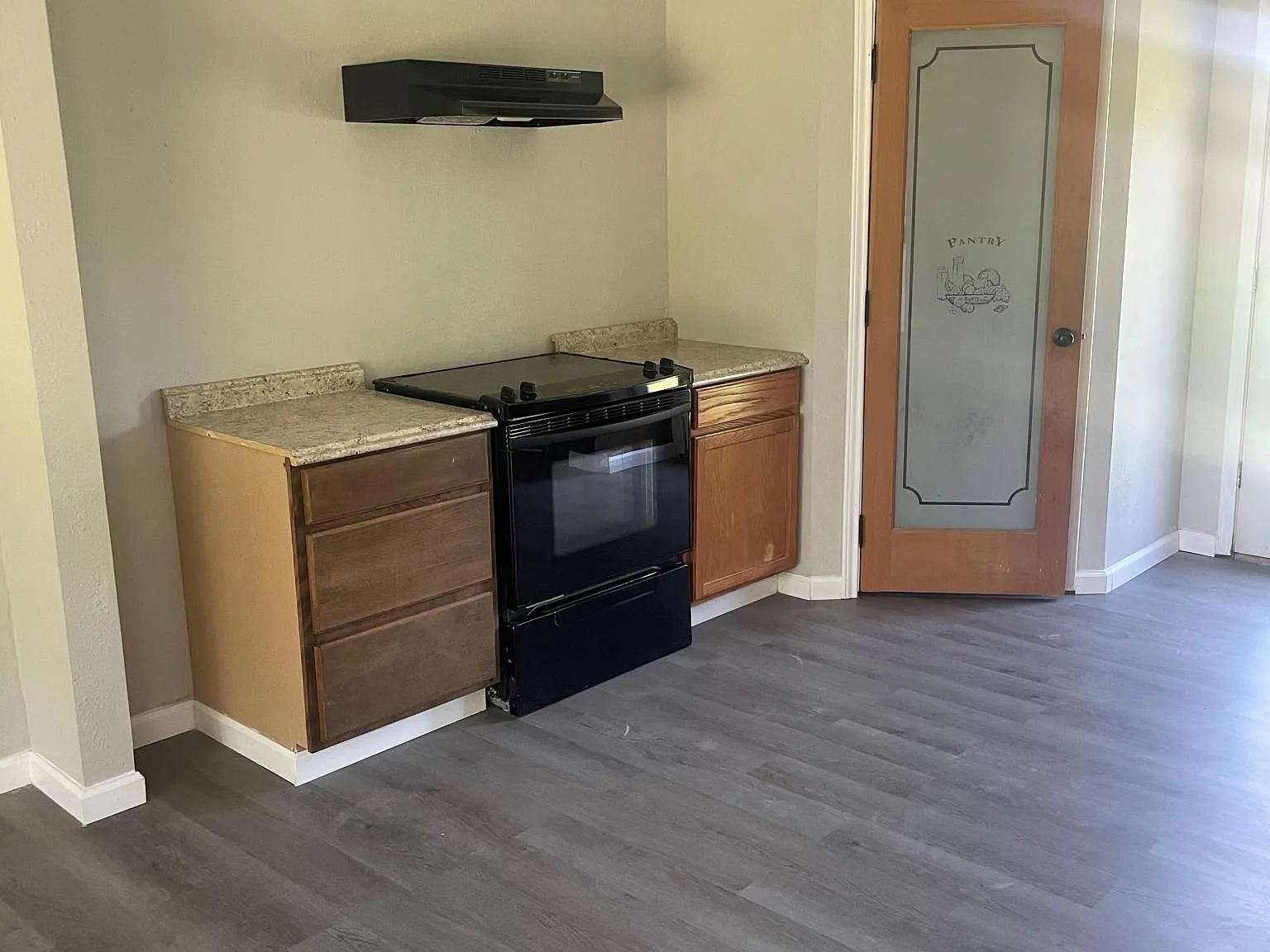 4 bed, 1980 sqft, $1,700 — Photo 4