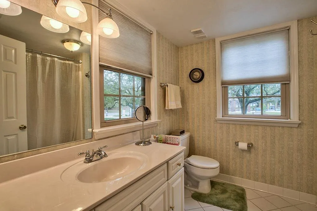 1 bed, 644 sqft, $1,350 — Photo 4