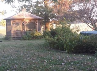 7038 Baseline Rd, Thompsonville, IL 62890