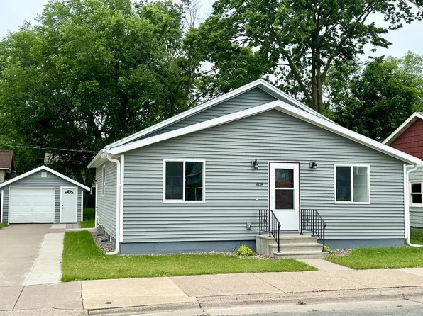 908 East Ave S, La Crosse, WI 54601