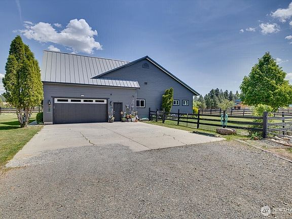 3rd image of 644 Masterson Road