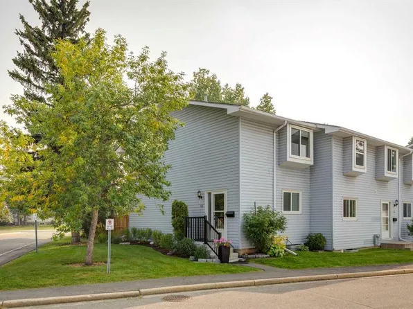 4810 N 40th Ave SW #83, Calgary, AB T3E 1E5
