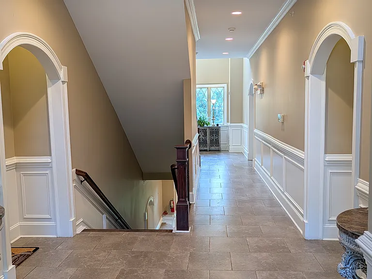 134 Sunset Cir #305 — Photo 3