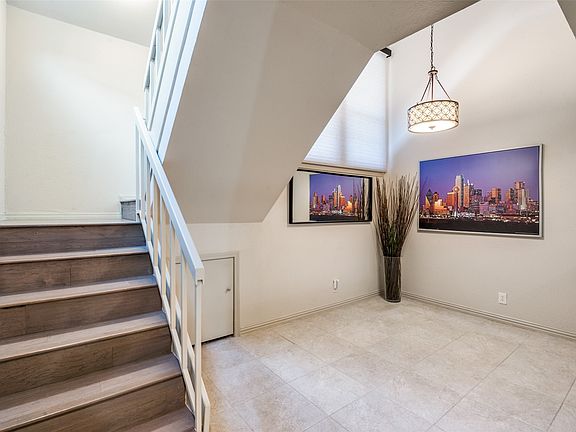 4th image of 18240 Midway Rd APT 1704