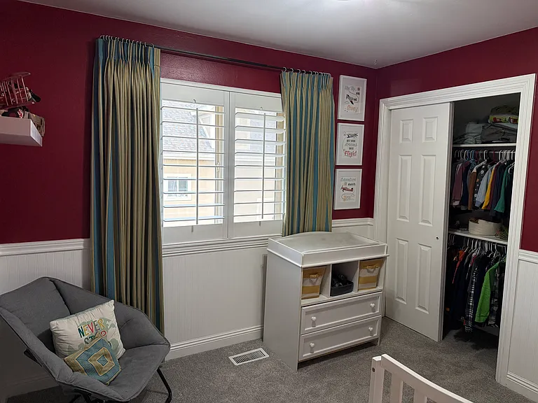 364 N 800 E — Photo 12