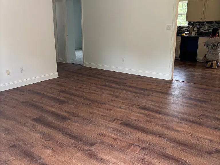 2708 Hackman St — Photo 3