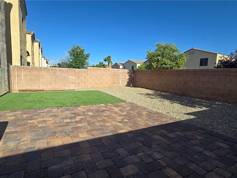 8229 Laredo St — Photo 21