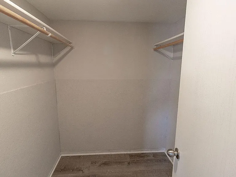 5211 Currituck Ln — Photo 15