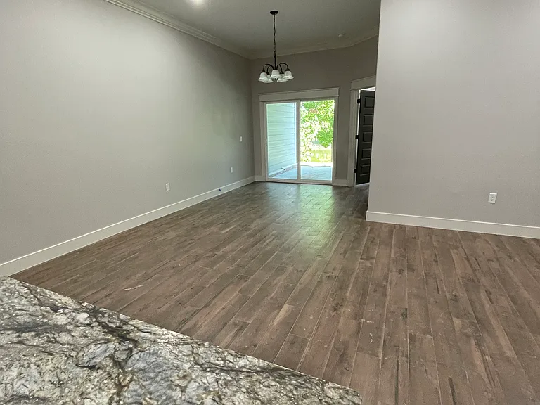 6650 W Sunset Ave #B — Photo 3