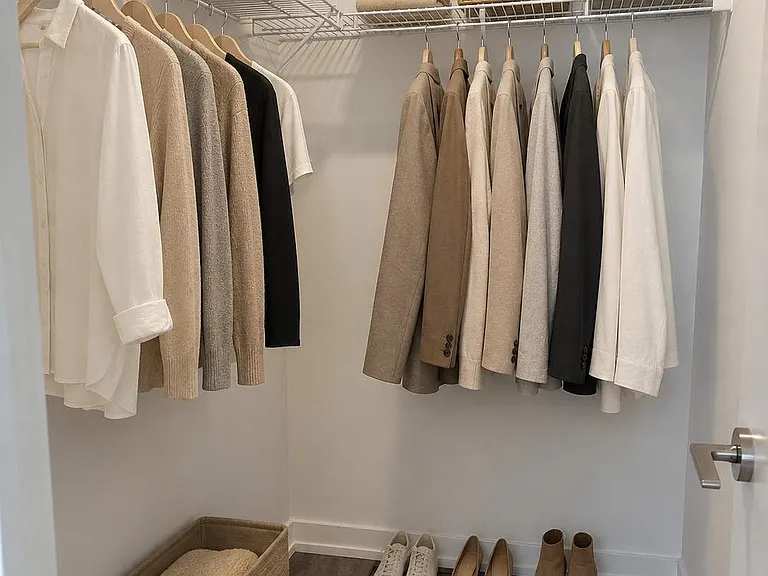 15 Wellington St S #1804 — Photo 4
