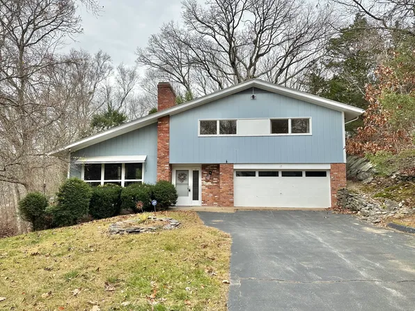 17 Cherry Hill Road, Norwich, CT 06360