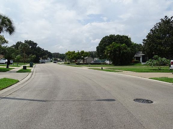 5th image of 3940 Bayberry Dr