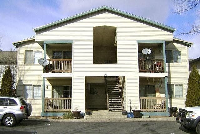 628 Deer Meadow Front Exterior