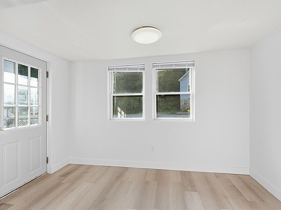 2nd image of 495 Clark St