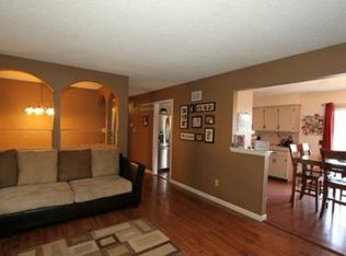 1712 N Glen Ellyn St, Independence, MO 64056