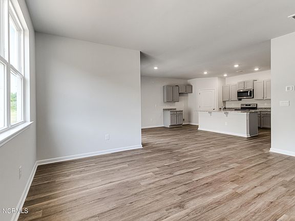 5th image of 1366 Cadbury Castle Drive SE Lot 160