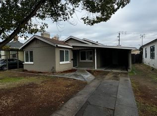 211 N Q St, Madera, CA 93637
