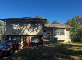8901 Blue Ridge Blvd, Kansas City, MO 64138