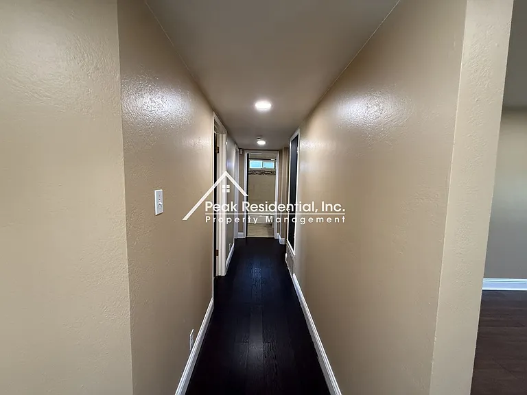 6739 Ferrier Ct — Photo 13