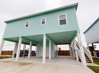 150 S Nautica, Rockport, TX 78382