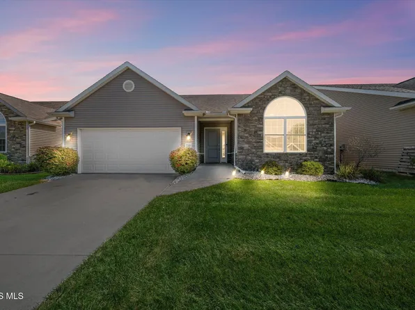 718 Meadowland Trl, Toledo, OH 43615