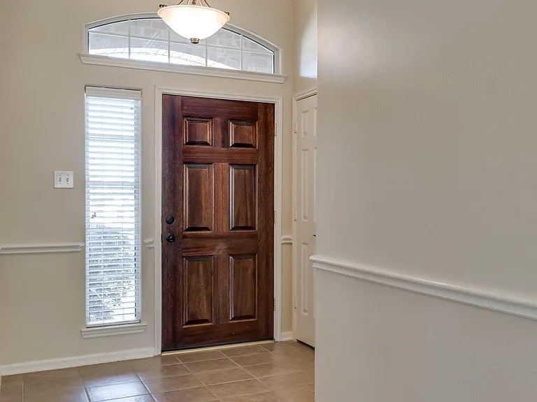 3419 La Fleur Ln — Photo 5