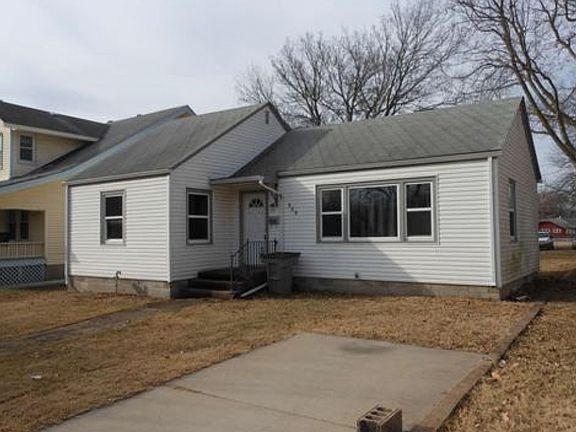 4th image of 905 West St