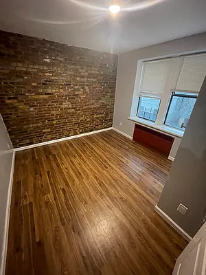 Rented by Candid Listings LLC | media 14