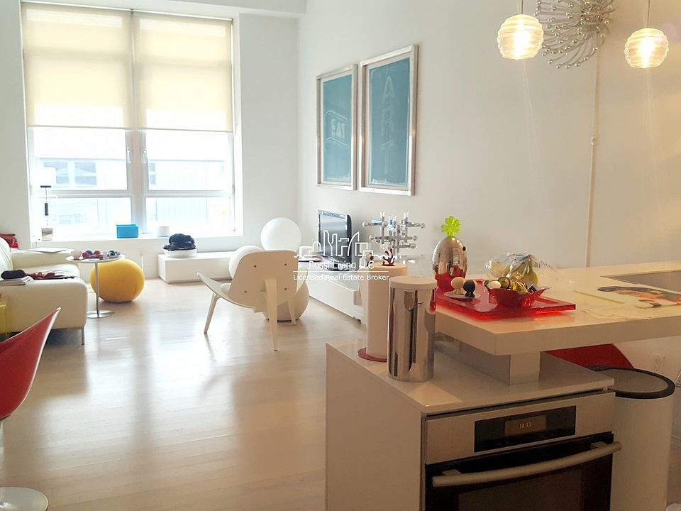 1st image of 111 Fulton St APT 707