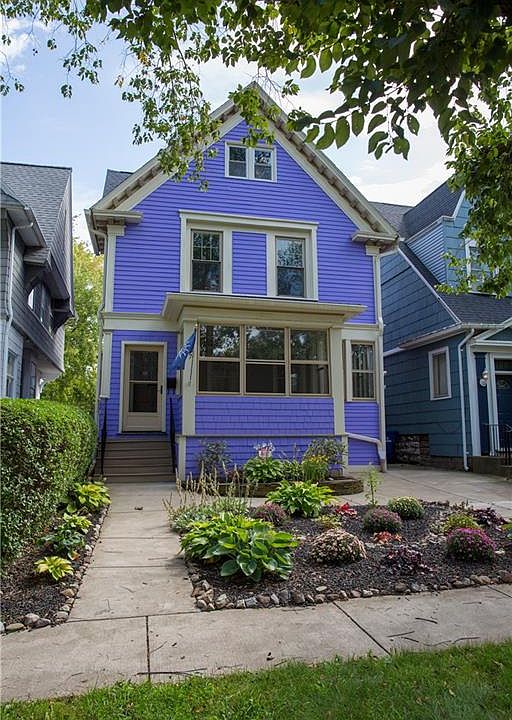 1st image of 837 Richmond Ave