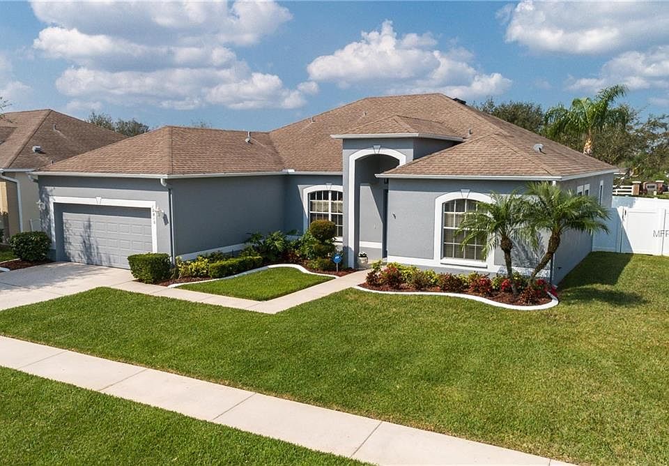 1st image of 10816 Australian Pine Dr