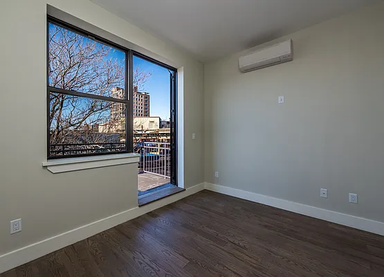 Rented by Nooklyn NYC LLC | media 58