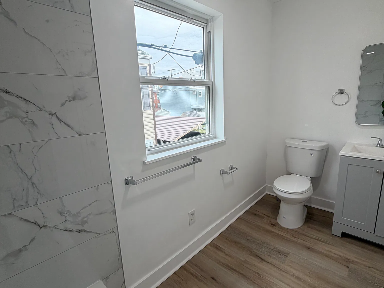 2 bed, $2,000 — Photo 3