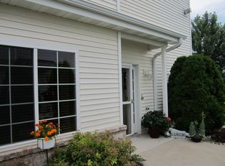 3100 White Tail Ln UNIT C, Oshkosh, WI 54904