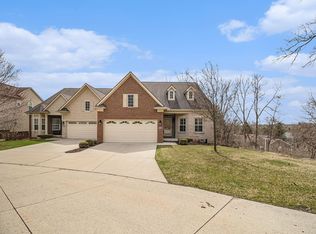 607 Poplar Ct, Rochester, MI 48306