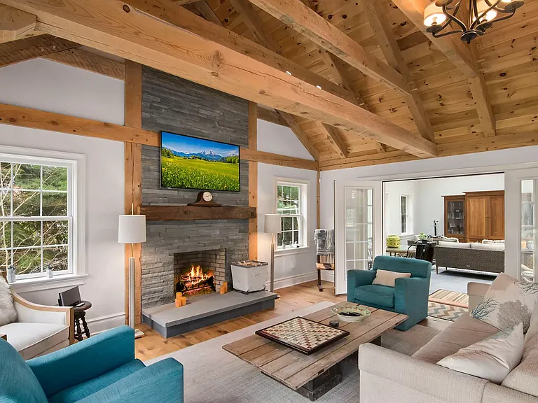 2766 Montauk Hwy — Photo 1