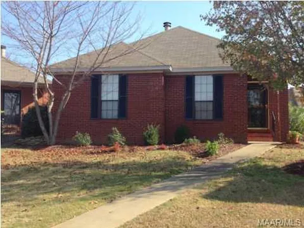 605 Pebble Creek Ct, Prattville, AL 36066