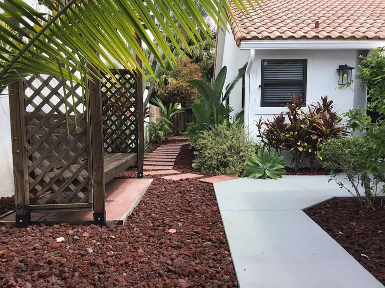 5539 Eton Ct — Photo 3