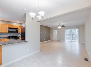 1537 S 19th St APT 4, Lincoln, NE 68502