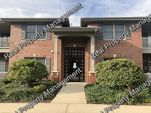 644 Cambridge Ct #1-B Photo 1