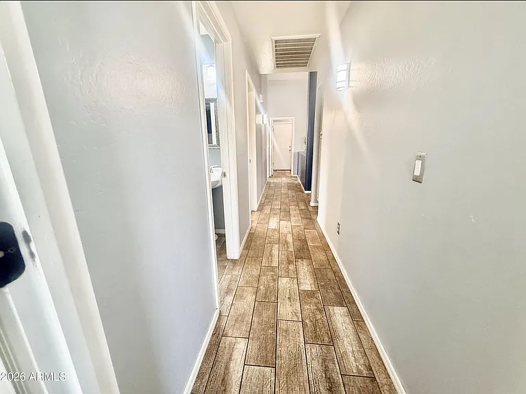 1475 S 171st Ln — Photo 16